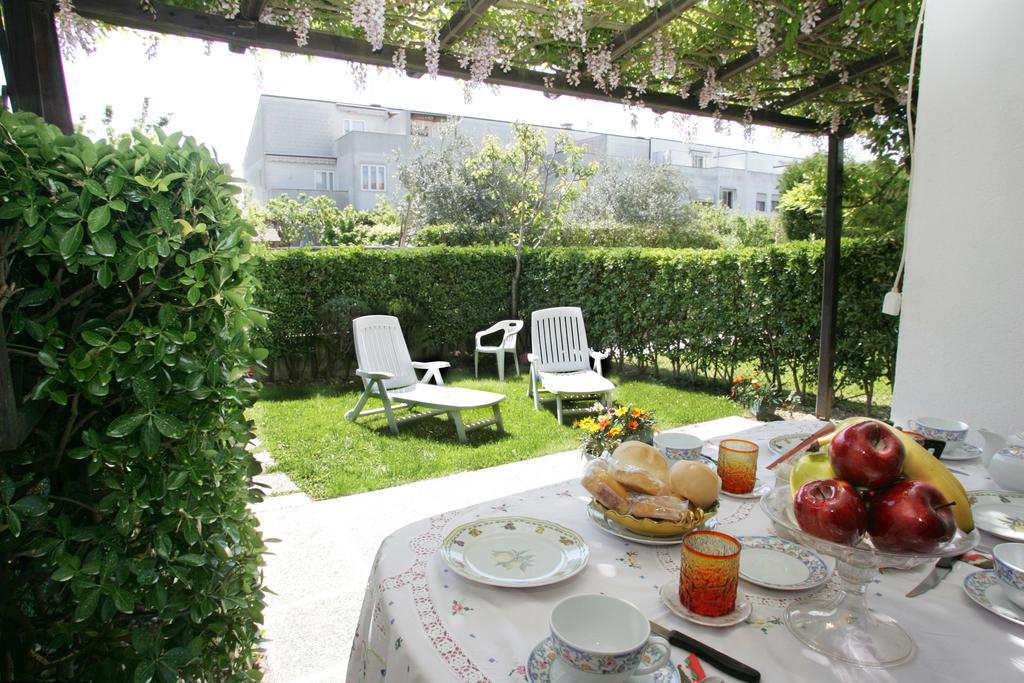 B&B Il Glicine Fiorito Lido di Venezia Ngoại thất bức ảnh